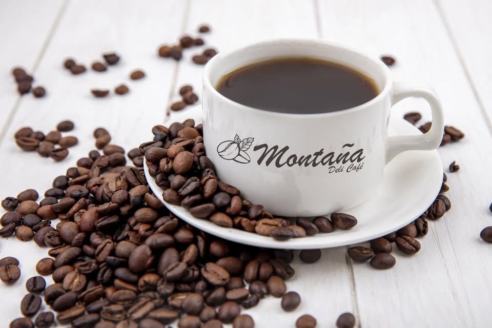 Montaña Deli Café